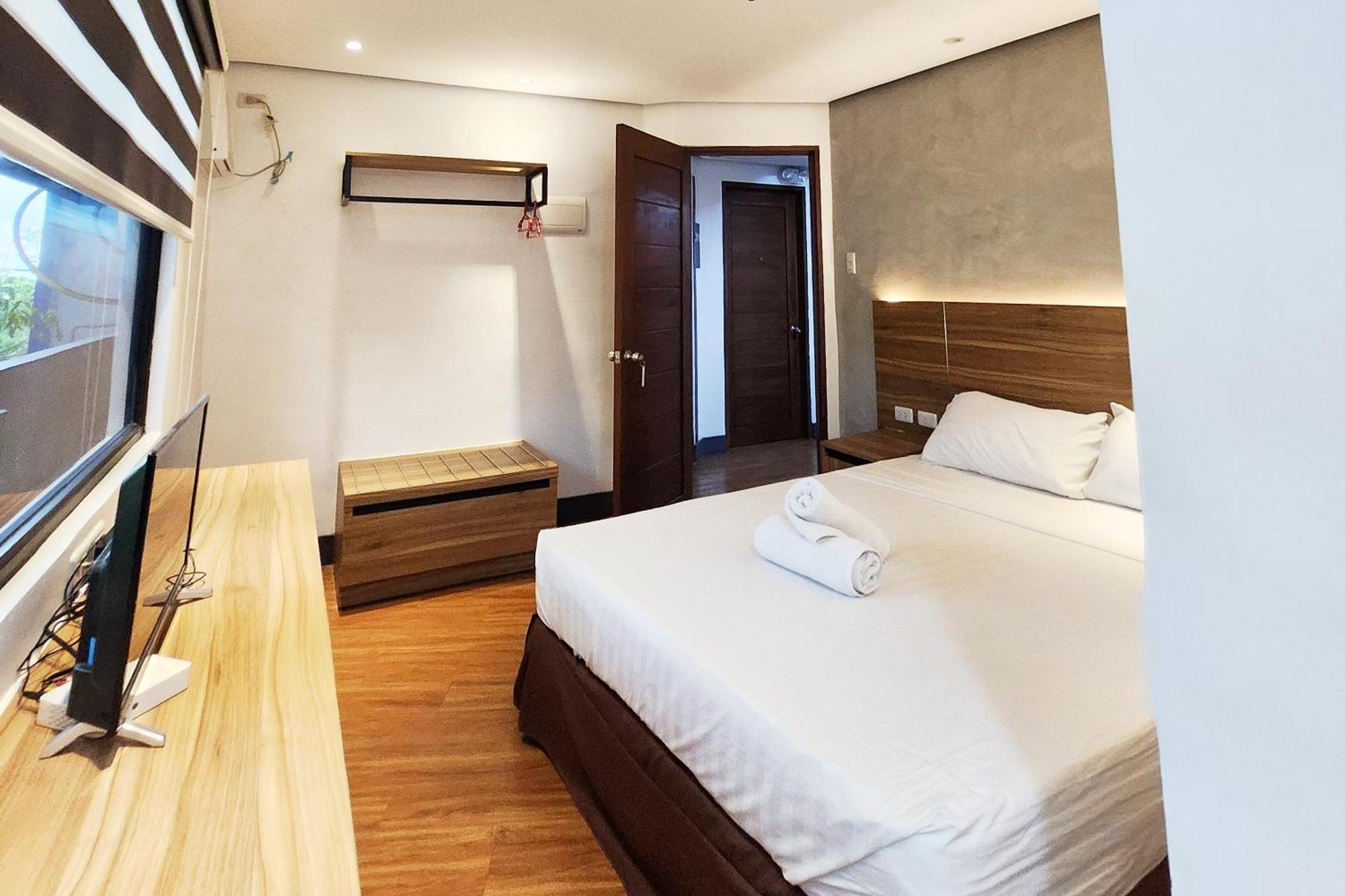 Boulevard Pension Hotel Cebu ภายนอก รูปภาพ