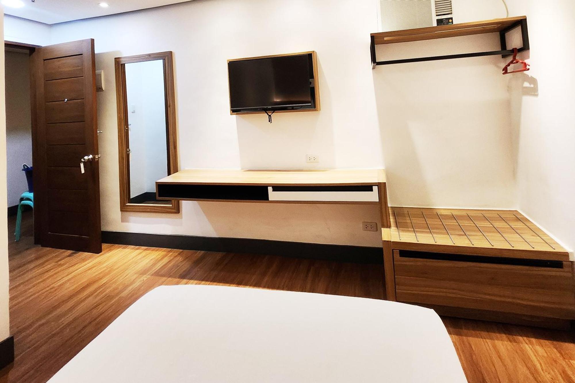 Boulevard Pension Hotel Cebu ภายนอก รูปภาพ
