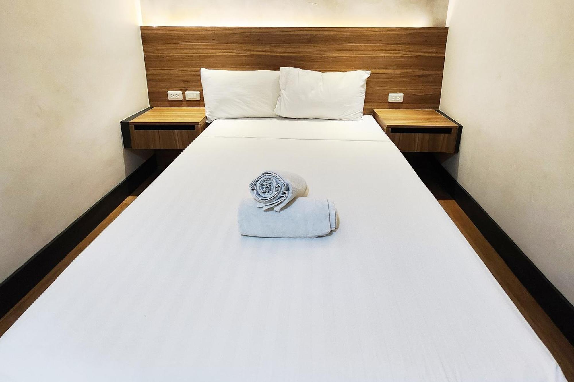Boulevard Pension Hotel Cebu ภายนอก รูปภาพ