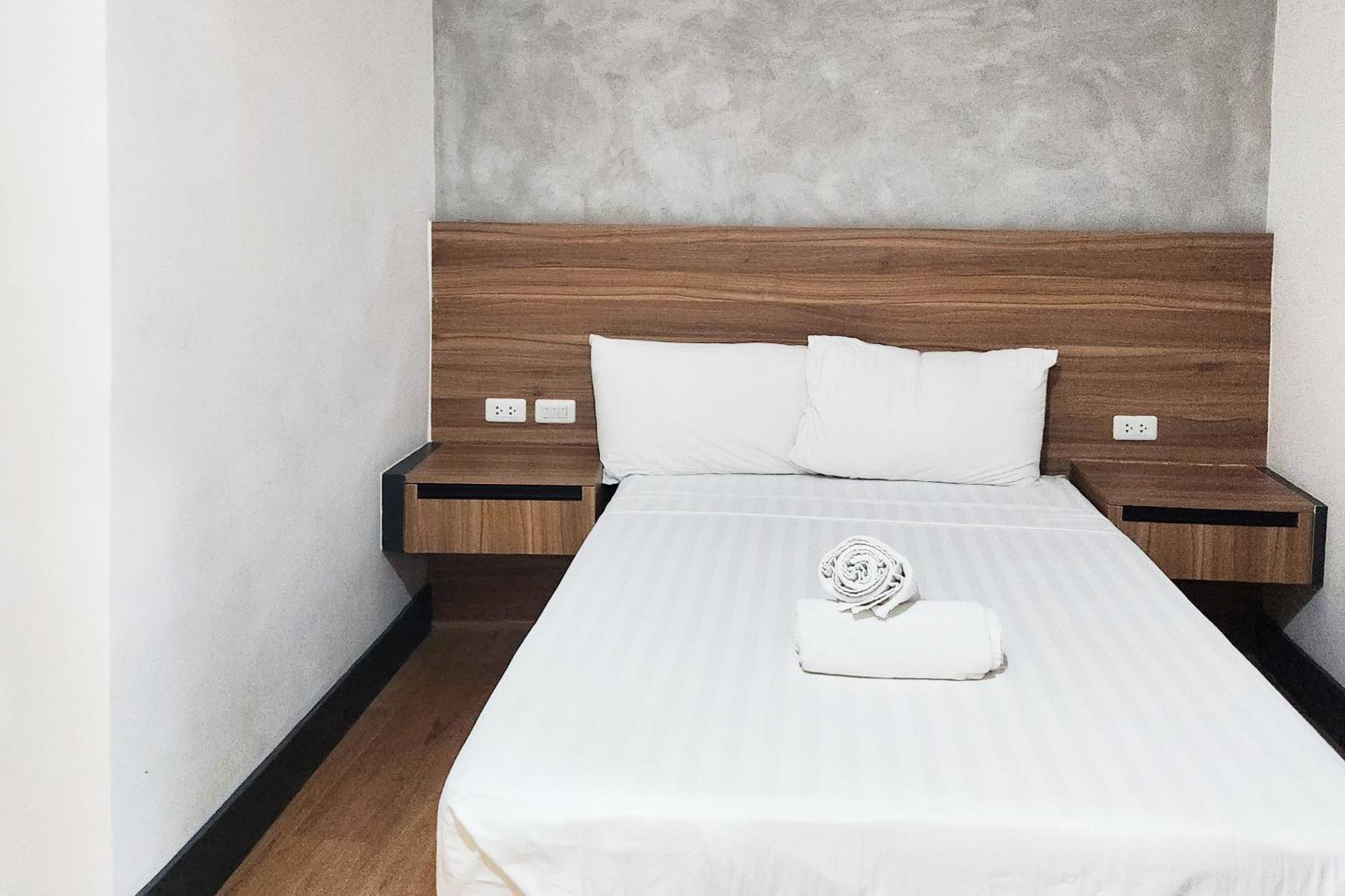 Boulevard Pension Hotel Cebu ภายนอก รูปภาพ